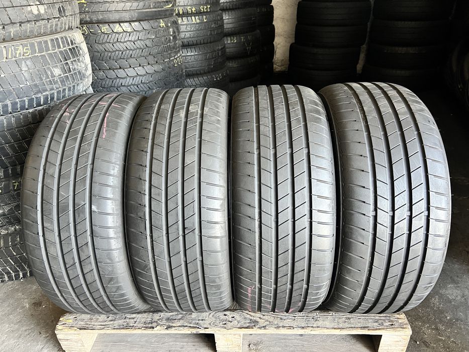 4 anvelope vara 235/45/18 , Bridgestone , DOT 2024 , 6.3 mm