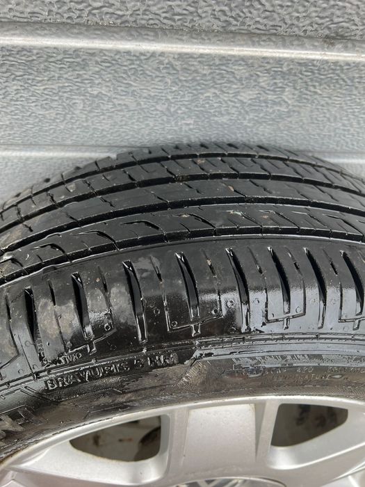 Vând roți aliaj 205/60/R16