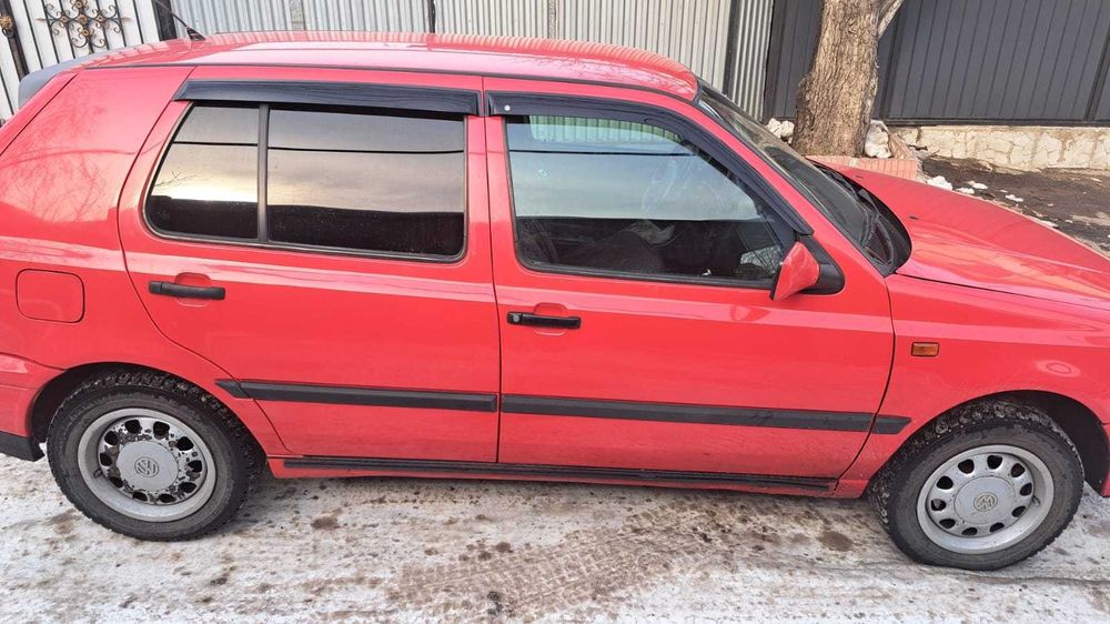 продам гольф3 =1997гв акпп дв. 2л