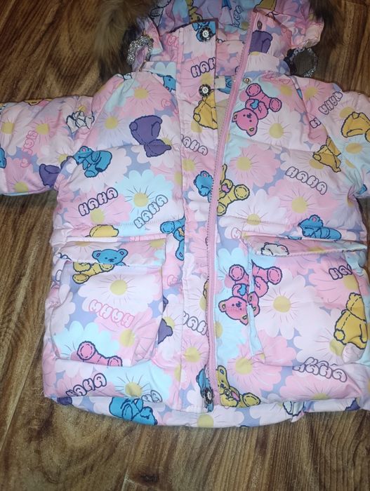 Куртка на девочку,б/у