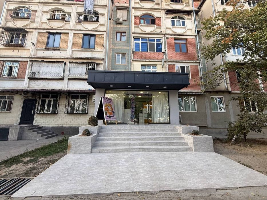 Продаётся нежилой помищенияа  Алмазар рн