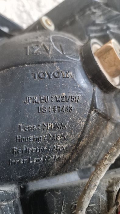 Задний левый фонарь аристо gs 300