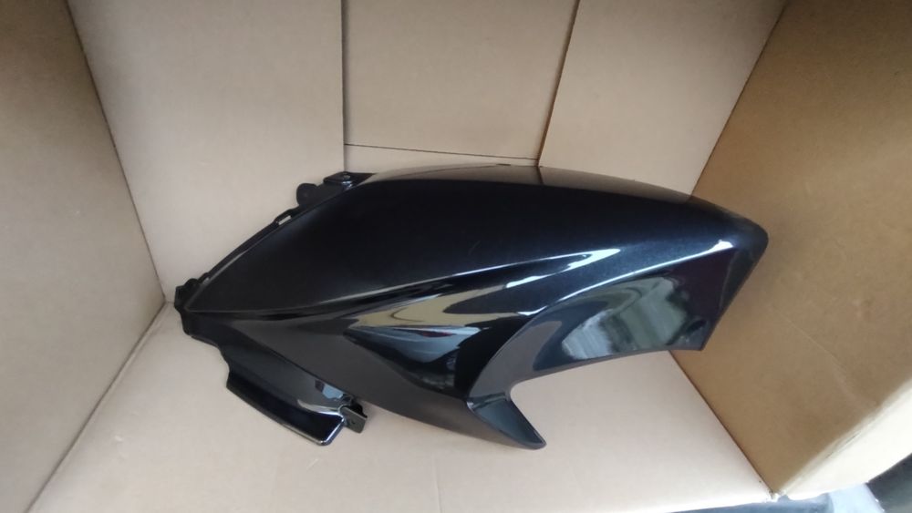 Carene laterale Kawasaki Versys 650 15-21 gen 3 - Nu am alte piese