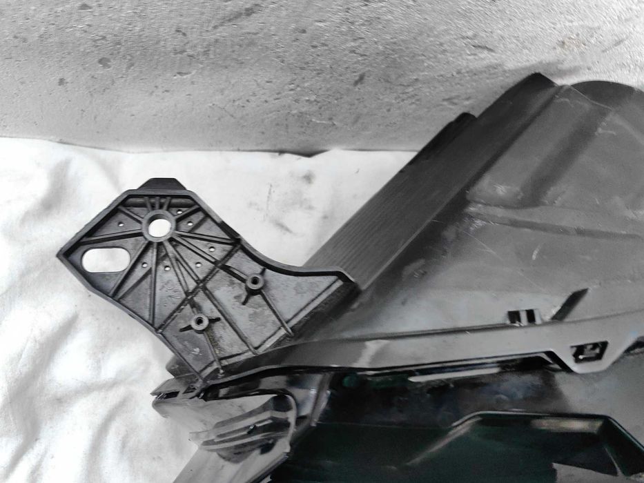 Оригинален фар Fiat Doblo Citroen Berlingo Partner