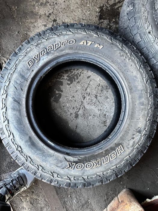 Продам резину на 16