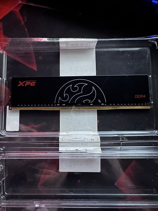 Memorie RAM 8Gb 3000MHZ