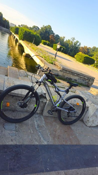 Vand bicicleta Rockrider st 900s
