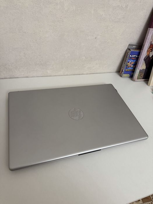 Ноутбук HP 15-fd0177ai 15.6"/16