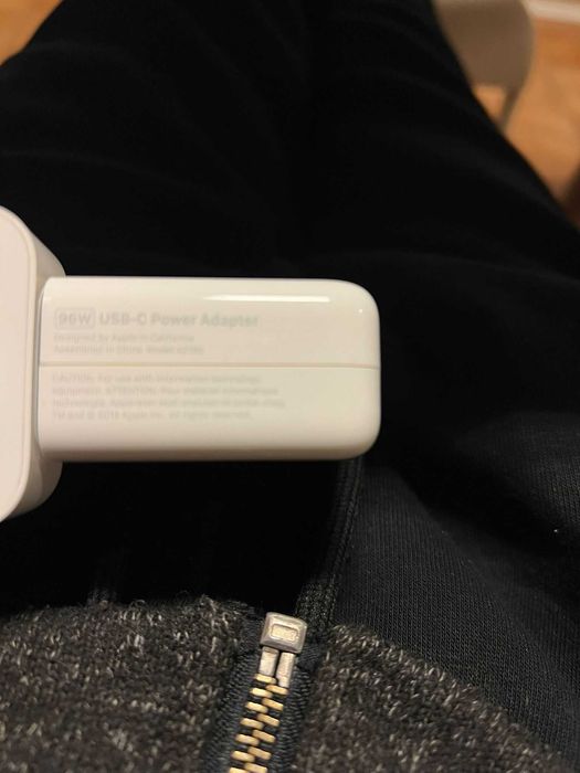 Incarcator adaptor alimentare USB-C APPLE -ORIGINAL- 96W model A2166