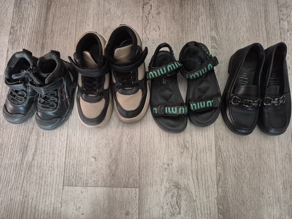 Продам детские обуви