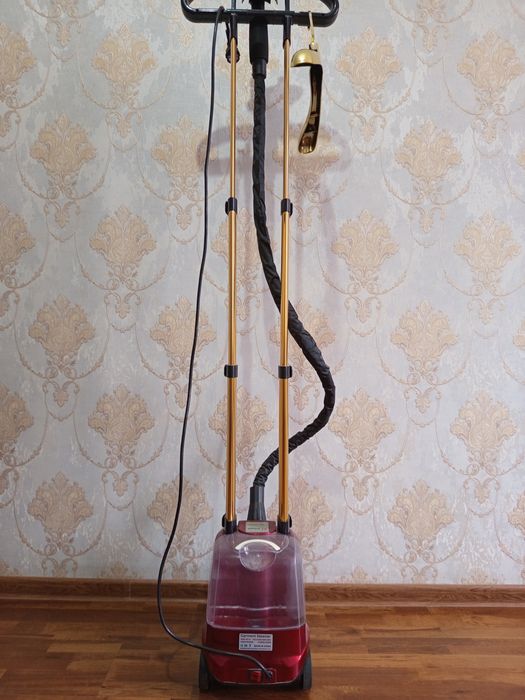 Паровой утюк для одежды пальто куртки