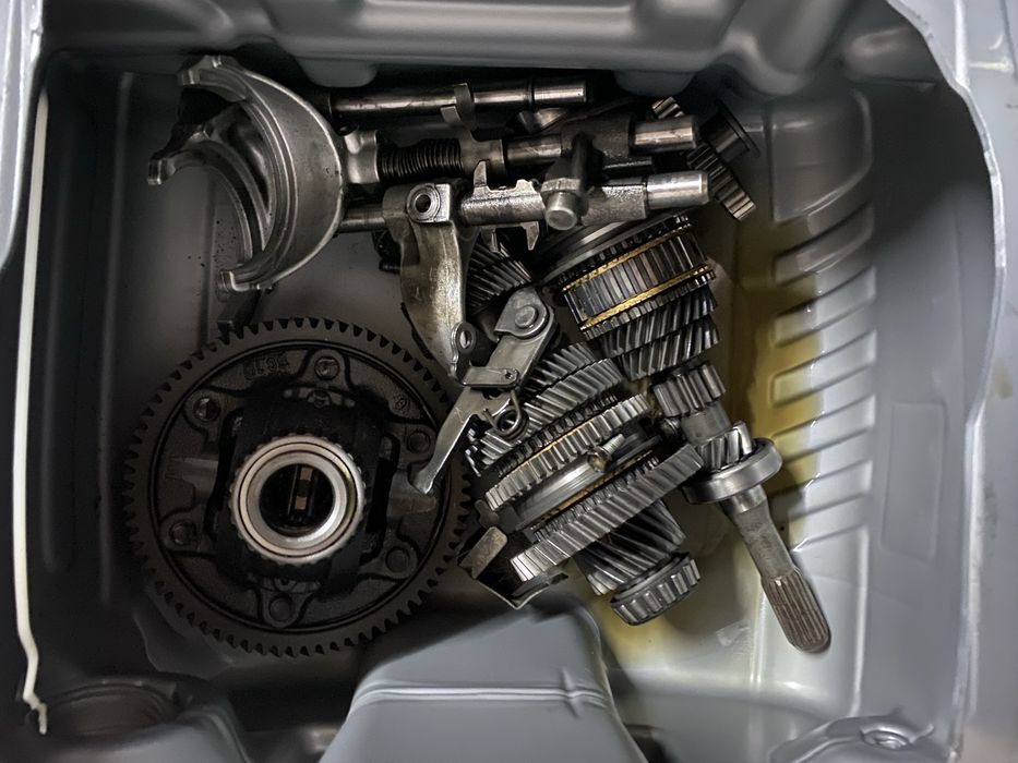 Скоростна кутия от Пежо 107 на части / Peugeot скоростна кутия 1.0 68