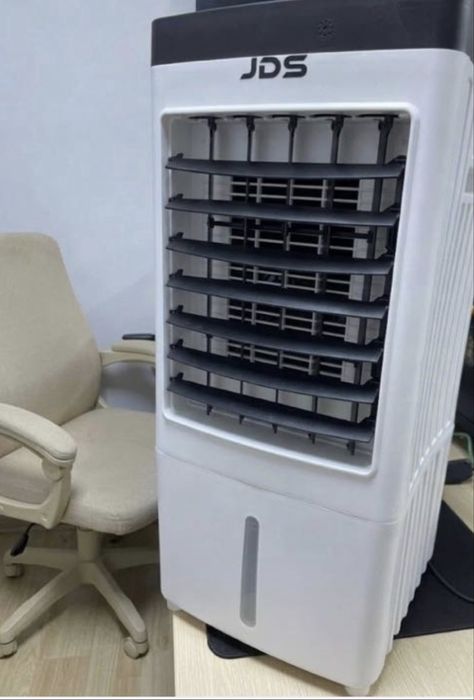 Кондиционер напольный комнатный