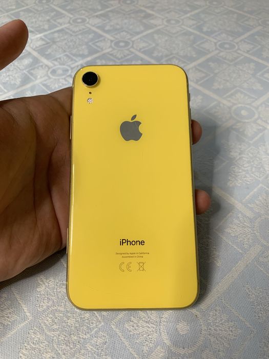 iPhone XR 128 ГБ, жёлтый