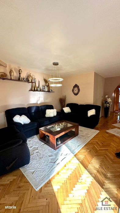 Casă modernă, P+E, 5 camere, 3 băi, teren 3.200 mp, zona Salina Turda