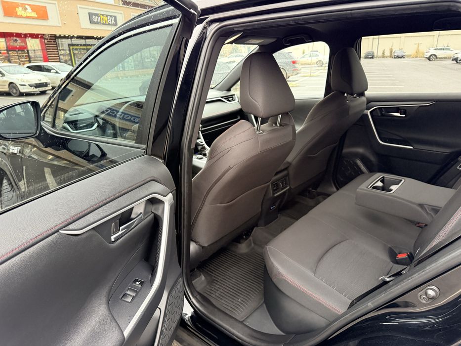 Toyota RAV4 Plug-In Hybrid AWD-306Cp Tractiune 4x4,Facelift