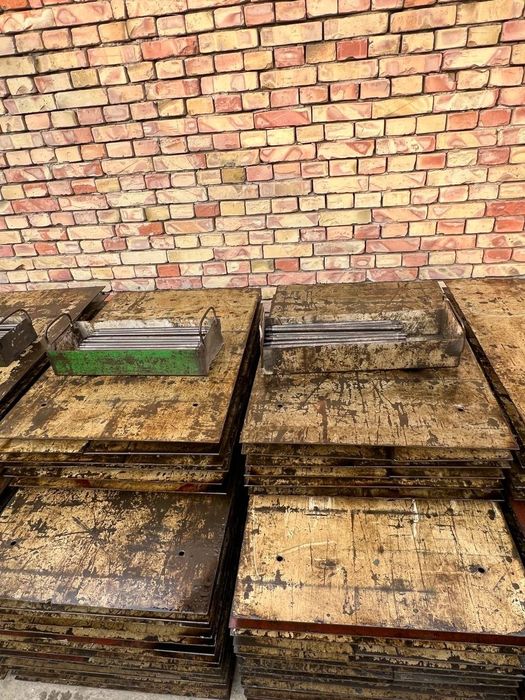 50 lik 60 lik 70 lik bor xammasi 5 million dan  3 ga 8 listdan udari