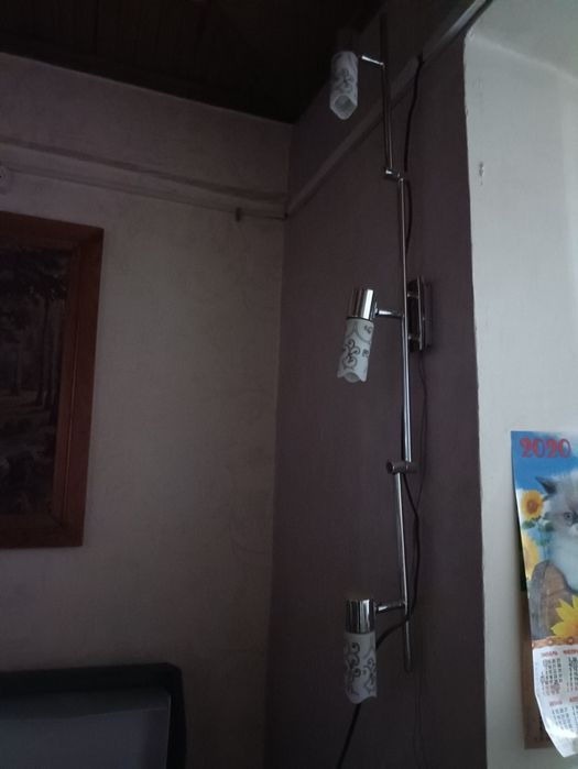 Люстра, бра современный вид