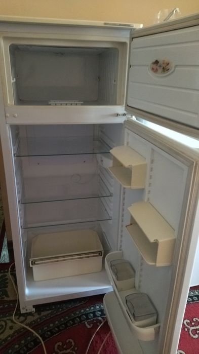 Холодельник сотилади