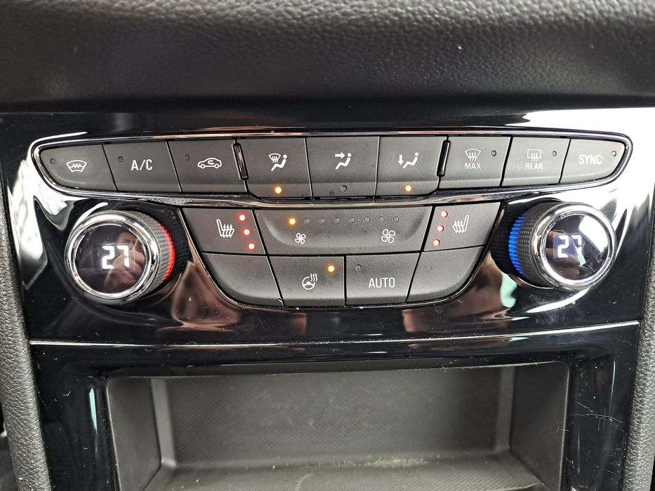 Opel Astra - Full Led - Încălzire Scaune - Full Option