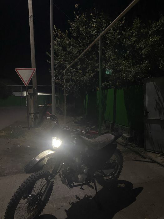 Эндуро 250 кубов