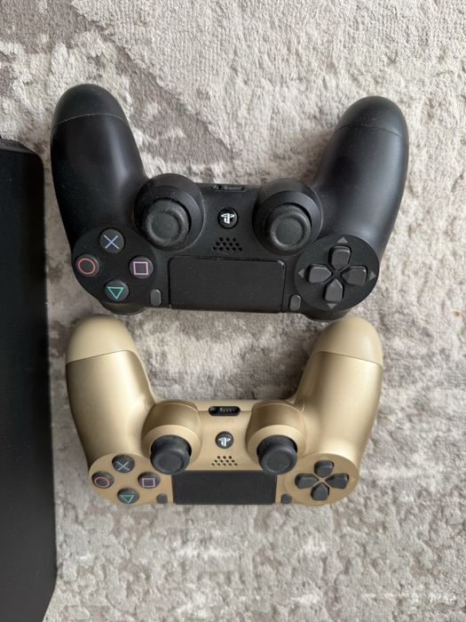 Продам PS4 Slim 500GB