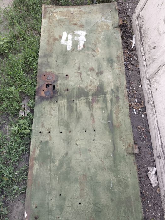 Дверь железная продам