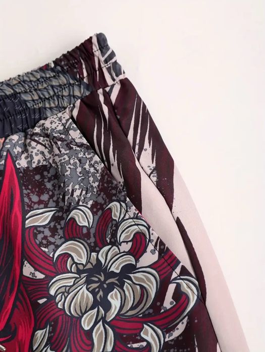 Ризи и Сетове с Ярки Японски Дизайни