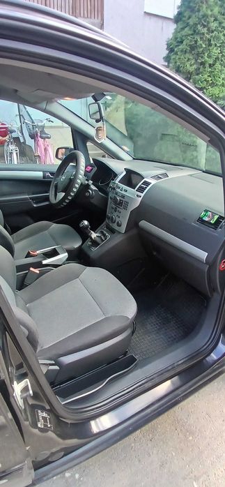 Vand Opel zamfira 2009 b1 1.7 tdi 110 hp
