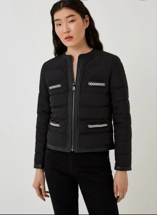 Ново зимно яке Guess