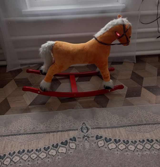 Лошадка качалка детская