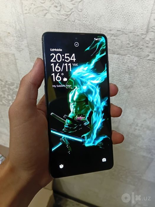 Poco F4 GT igravoy telefon