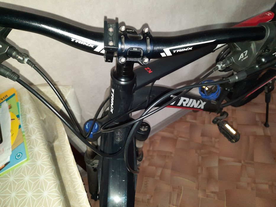 Велосипед фирмы TRINX M1000