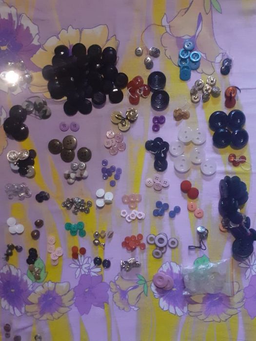 Продам пуговицы