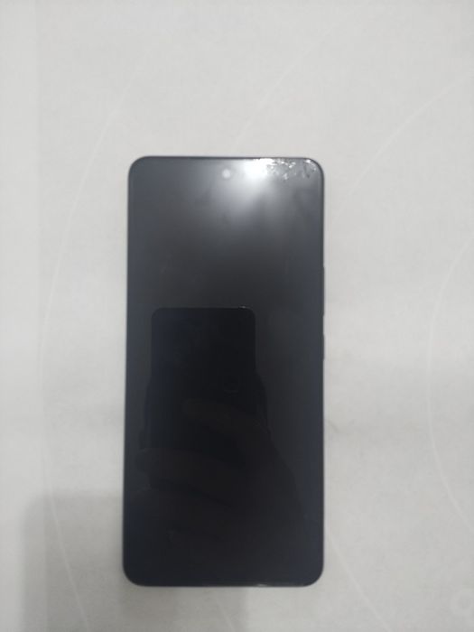VIVO 60 LITE  новый  в идеальном состоянии