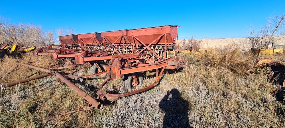 Сеялки облегченые 4 шт