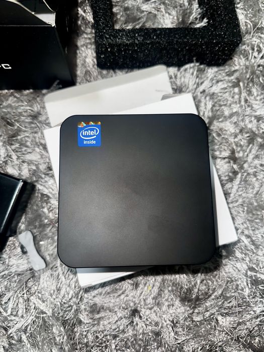 Mini PC NOU Intel Core i9-8950HK, 16GB RAM, Windows 11 Pro - Full Box
