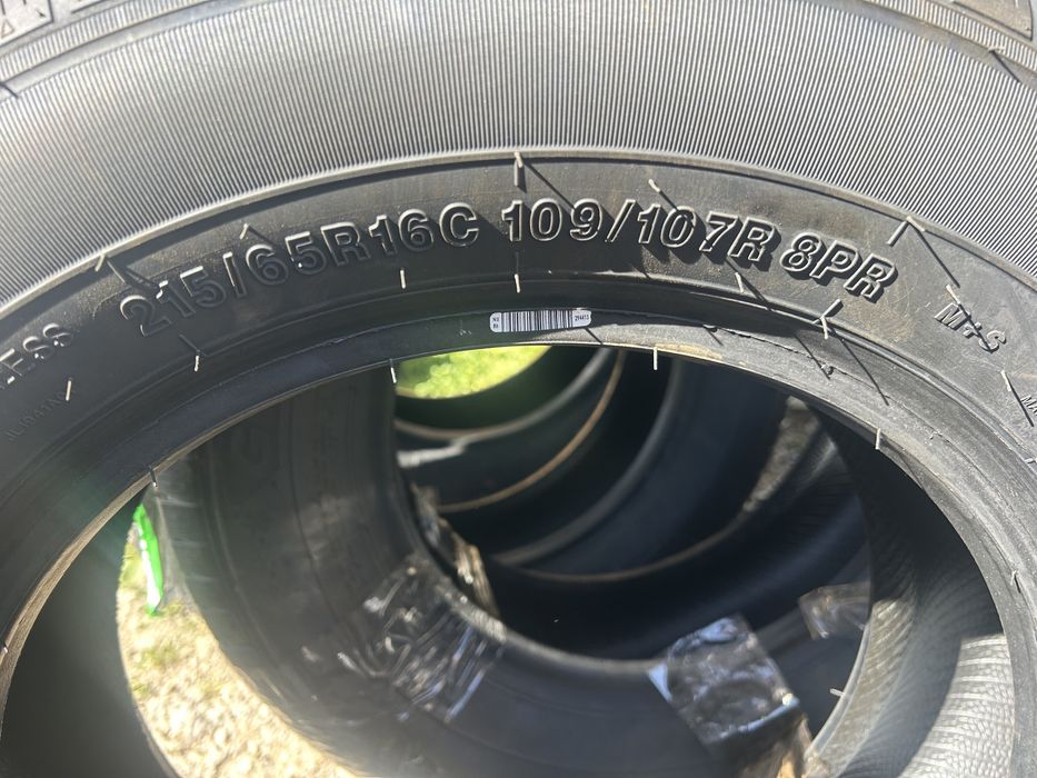 Anvelope 215/65/16C noi dot 2025