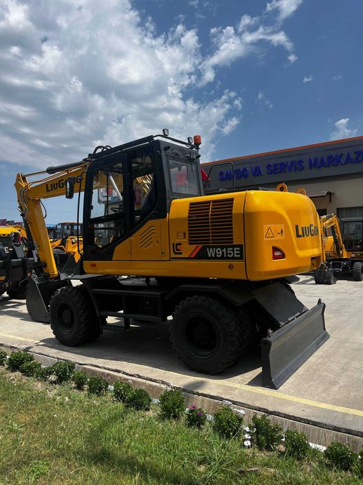 Экскаватор колесный Liugong W915E. Рассрочка Предоплата 30%.