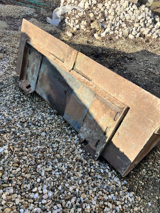 Cupa frontala miniincarcator BobCat 753,751