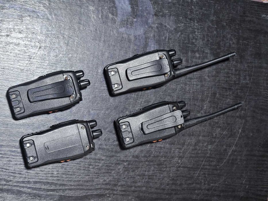 Комплект радиостанции Baofeng Bf-666s, 5w, 16 канала, 4 броя