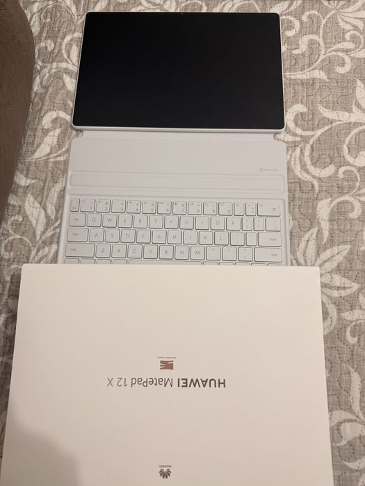 Tableta Huawei Mate 12x