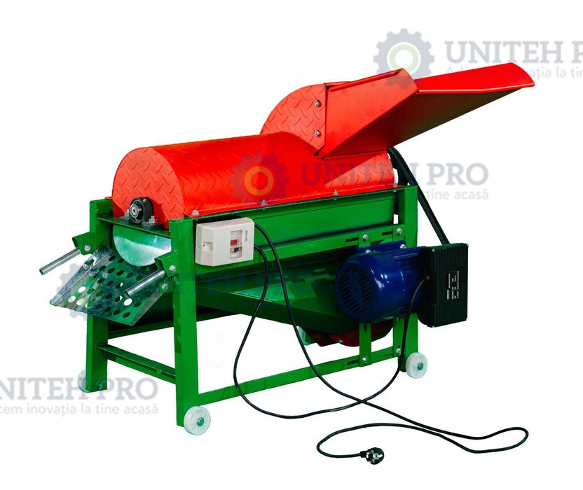 Batoza porumb CA-900 motor inclus Productivitate: 3000-3500 kg/h NOU