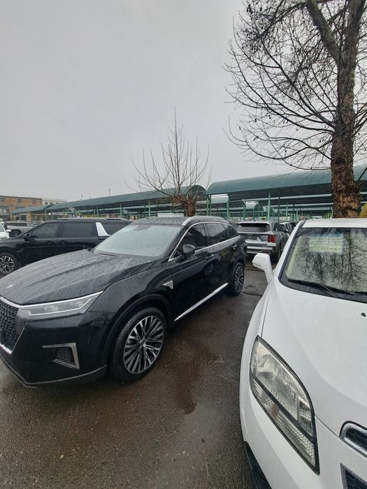 Срочна продаётся Nissan  Венучи ГИБРИД