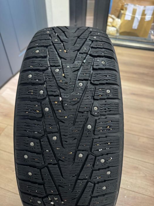 Продам зимную резину