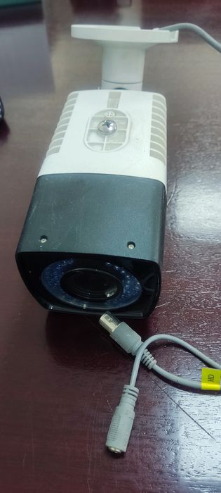 Продам видеорегистратор и камеры