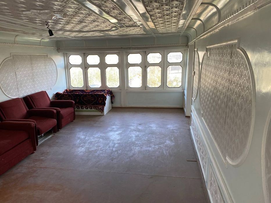 Уй сотилади срочни