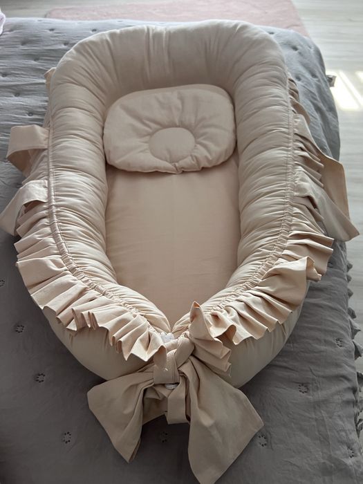 Babynest nou cu aparatori si torți