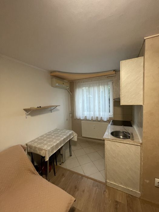 Garsoniera metrou 1 mai