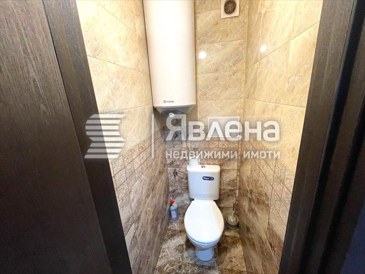 Продава се Тристаен апартамент в Бургас, Братя Миладинови - 74 кв.м за 1784 €/кв.м - Снимка #9
